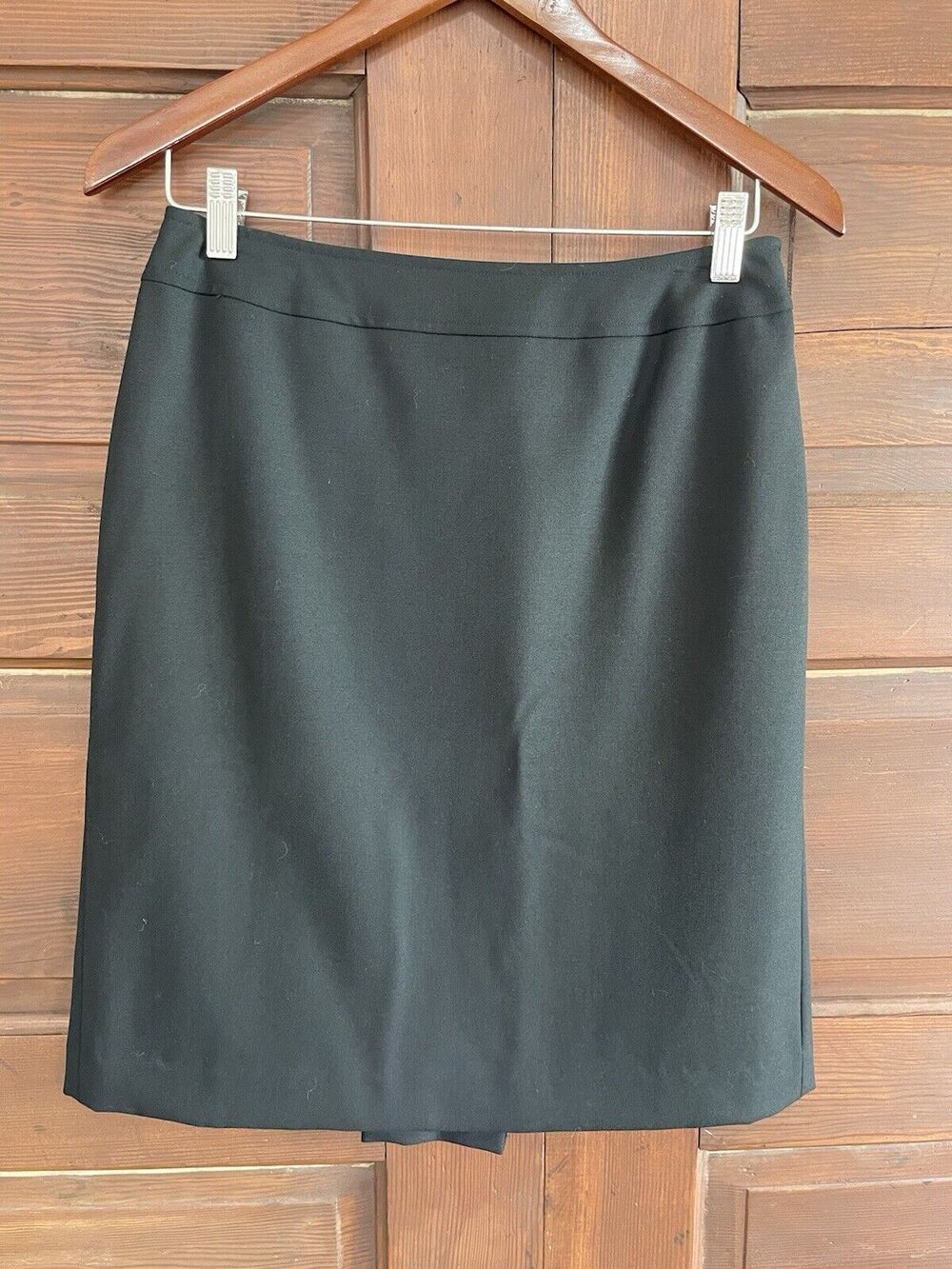 Ann Taylor Loft Skirt 6 Petite Black Lace Up Back Detail Knee Length Workwear